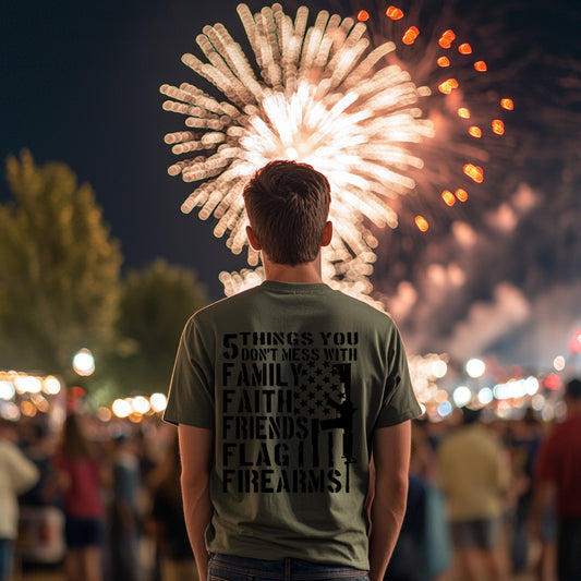 5 Things You Don’t Mess With Patriotic Tee